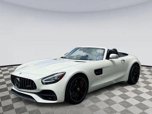 Used 2020 Mercedes-Benz AMG GT C w/ AMG Interior Night Package image 6