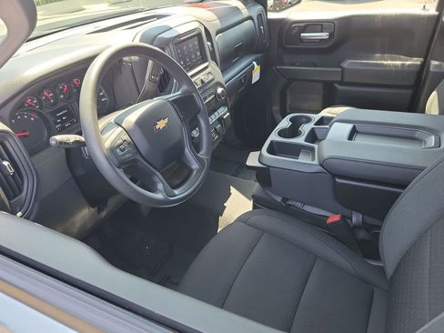 Used 2026 Chevrolet Silverado 1500 Custom RWD image 10