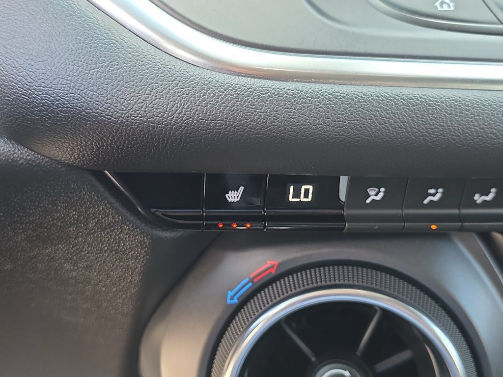 Certified 2021 Chevrolet Blazer LT w/ Redline Edition FWD image 35