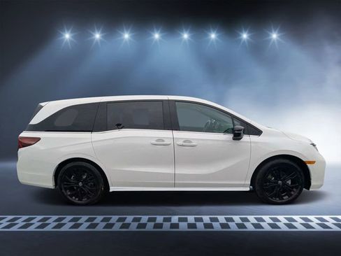 New 2026 Honda Odyssey Sport-L image 2
