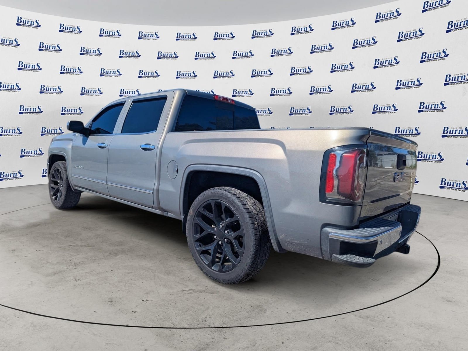 Used 2017 GMC Sierra 1500 SLT AWD/4WD image 5