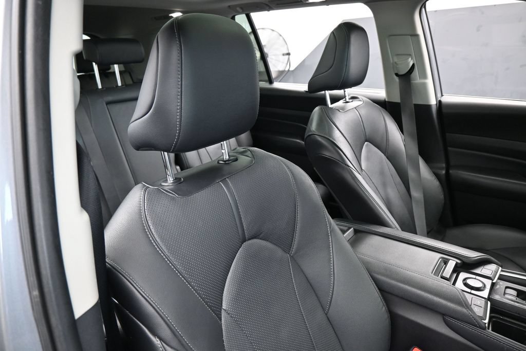 Used 2025 Toyota Grand Highlander AWD Hybrid image 47