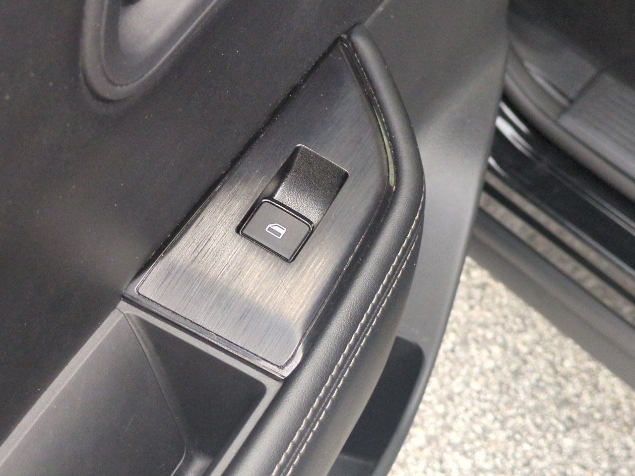 Certified 2024 Nissan Rogue SV AWD/4WD image 31