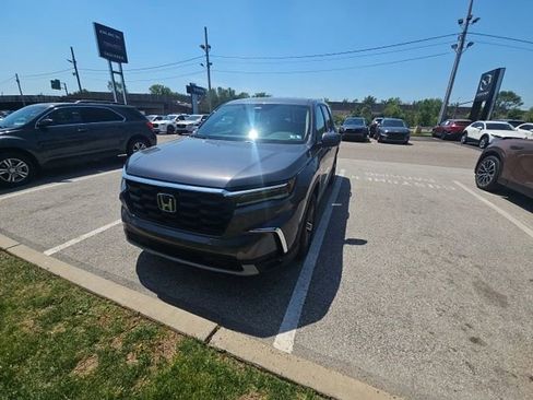 Used 2024 Honda Pilot EX-L image 8