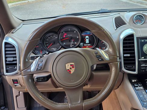 Used 2013 Porsche Cayenne Diesel image 78