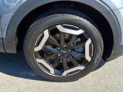 Used 2024 Kia Telluride S w/ S Sunroof Package image 8