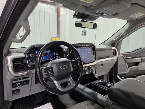 Used 2022 Ford F150 XLT w/ Equipment Group 302A High AWD/4WD image 16