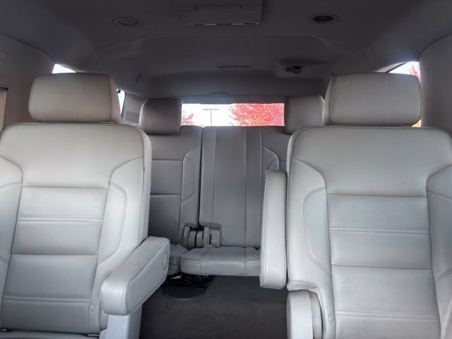 Used 2016 GMC Yukon XL Denali w/ Open Road Package AWD/4WD image 12