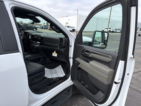 New 2026 Chevrolet Silverado 2500 ZR2 w/ LPO, Dark Essentials Package image 31