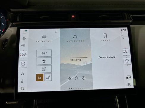 New 2026 Land Rover Range Rover Velar Dynamic SE image 16