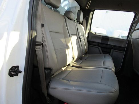 Used 2018 Ford F550 4x4 Crew Cab Super Duty image 19