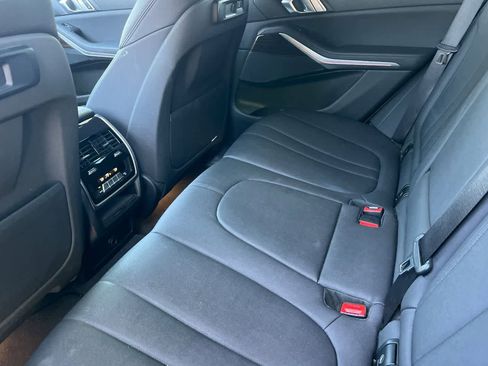 Used 2020 BMW X5 xDrive40i w/ Convenience Package AWD/4WD image 5