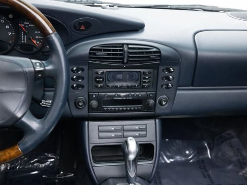 Used 2000 Porsche 911 Carrera 4 AWD/4WD image 20