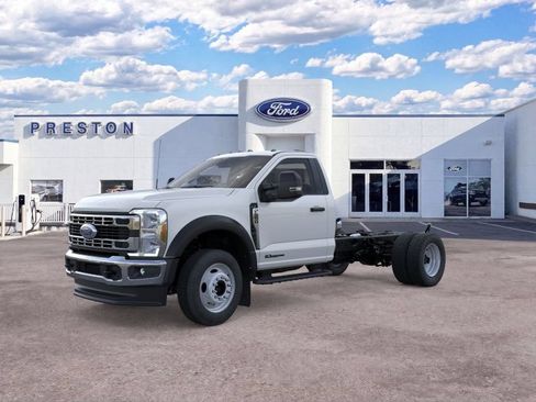 New 2026 Ford F550 4x4 Regular Cab Super Duty image 1
