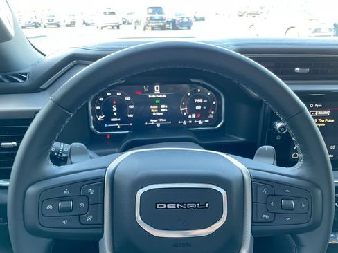Certified 2026 GMC Sierra 1500 Denali w/ Denali Reserve Package AWD/4WD image 19