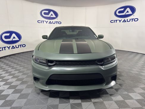 Used 2017 Dodge Charger SXT w/ Plus Group RWD image 9