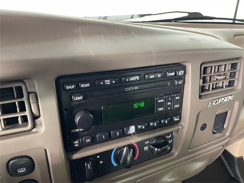 Used 2001 Ford Excursion Limited image 7