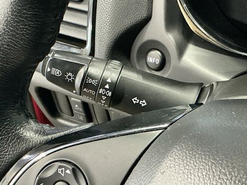 Used 2021 Mitsubishi Outlander Sport SE image 11