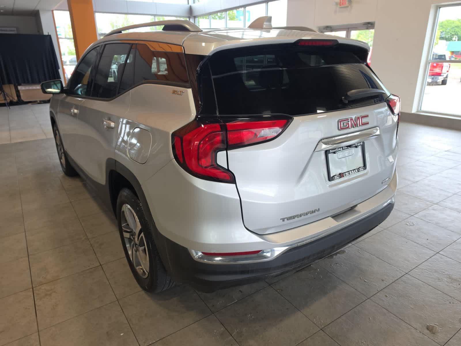 Used 2020 GMC Terrain SLT w/ Preferred Package AWD/4WD image 10
