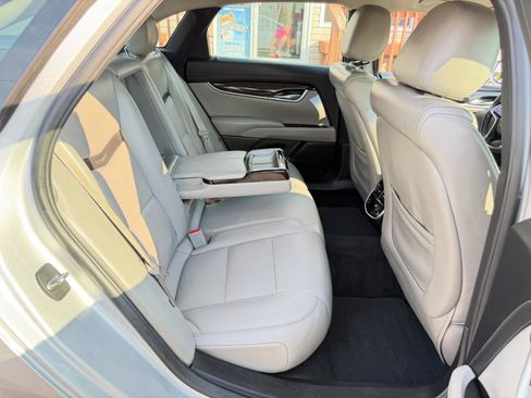 Used 2016 Cadillac XTS Luxury FWD image 38