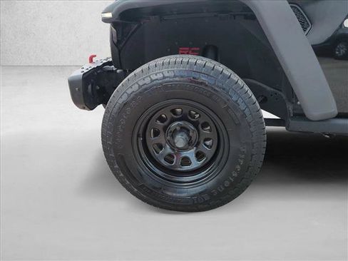 Used 2021 Jeep Wrangler Sport AWD/4WD image 21