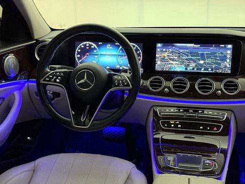 Used 2021 Mercedes-Benz E 350 4MATIC Sedan w/ Premium Package image 29