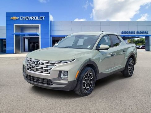 Used 2022 Hyundai Santa Cruz SE FWD image 2