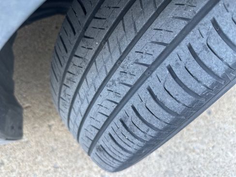 Used 2023 Toyota Corolla LE image 9