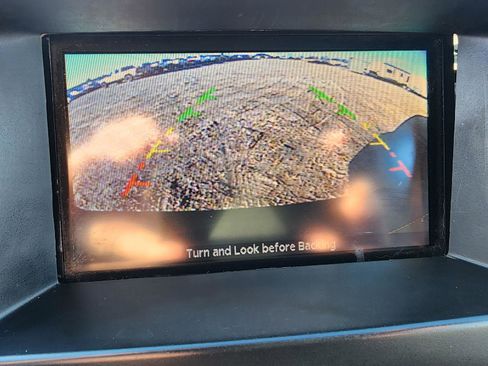 Used 2012 Nissan Pathfinder LE image 16