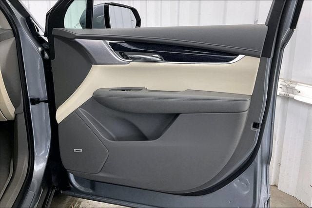 Certified 2023 Cadillac XT6 Premium Luxury w/ Technology Package AWD/4WD image 22