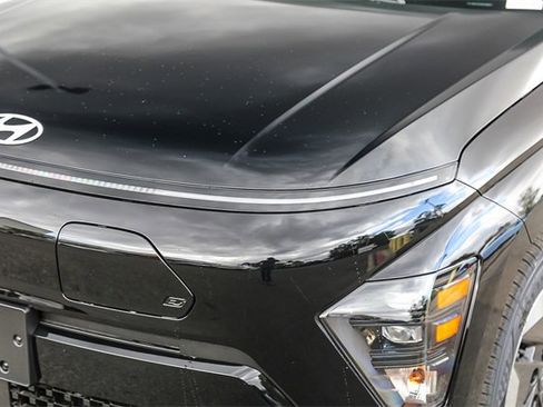 New 2025 Hyundai Kona SEL image 12