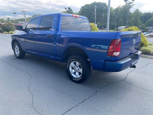 Used 2018 RAM 1500 Express RWD image 4