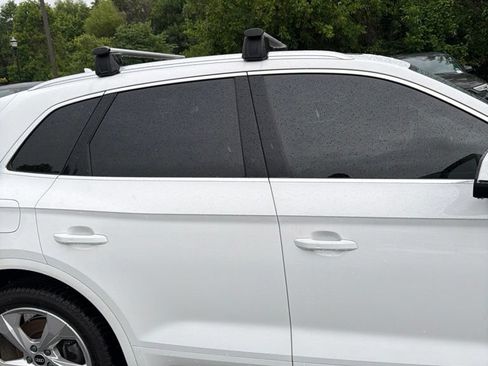 Used 2021 Audi Q5 2.0T Premium Plus w/ Premium Plus Package AWD/4WD image 7