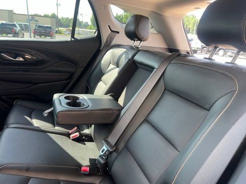 Used 2022 GMC Terrain AT4 w/ Infotainment Package II AWD/4WD image 32