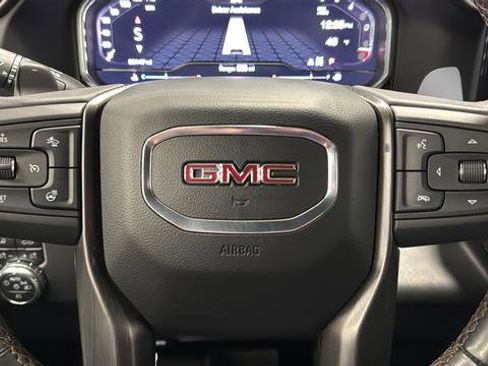 Used 2023 GMC Sierra 1500 AT4 w/ AT4 Premium Package AWD/4WD image 16
