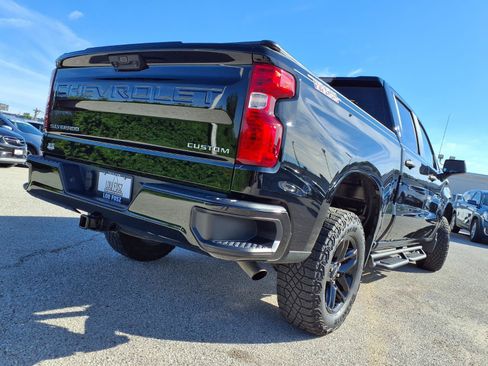 Used 2025 Chevrolet Silverado 1500 Custom Trail Boss AWD/4WD image 43