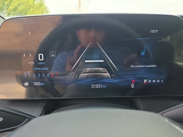 Used 2025 Chevrolet Equinox LT w/ Safety and Technology Package FWD image 11