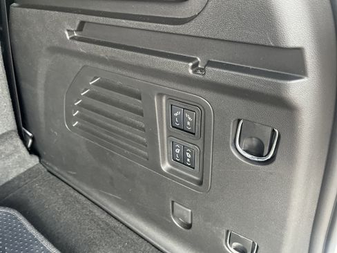 Used 2024 Chevrolet Traverse RS w/ LPO, Floor Liner Package image 21