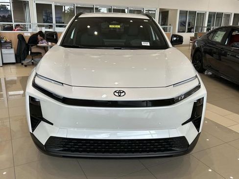 New 2026 Toyota C-HR AWD/4WD image 6