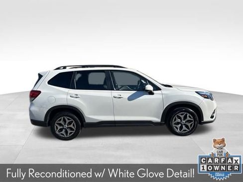 Certified 2023 Subaru Forester Premium AWD/4WD image 9