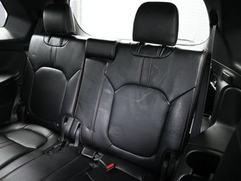 Used 2024 Honda Pilot TrailSport image 18