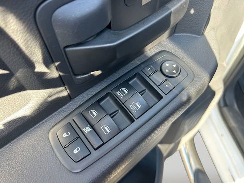 Used 2012 RAM 2500 ST w/ Popular Equipment Group AWD/4WD image 22