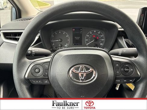 Certified 2025 Toyota Corolla LE FWD image 22