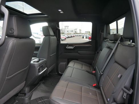 New 2026 Chevrolet Silverado 1500 High Country AWD/4WD image 18