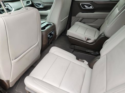 Used 2021 Chevrolet Tahoe LT RWD image 25