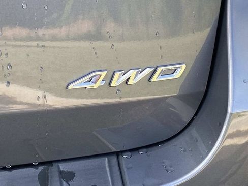 Used 2023 Ford Explorer XLT w/ Equipment Group 202A AWD/4WD image 6