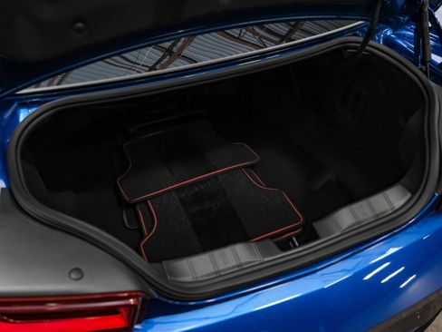 Used 2018 Chevrolet Camaro ZL1 image 36