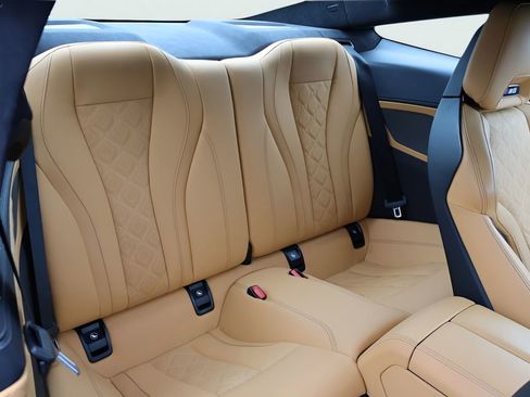 Used 2020 BMW M8 Base image 13