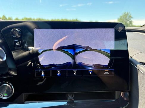 Used 2023 Chevrolet Corvette Stingray Preferred Cpe w/ Stealth Interior Trim Package RWD image 42