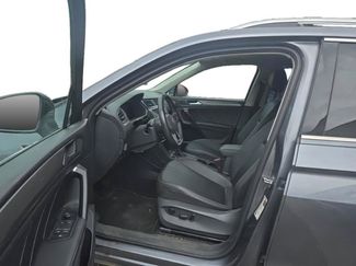 Used 2023 Volkswagen Tiguan SE w/ Panoramic Sunroof Package AWD/4WD video 2